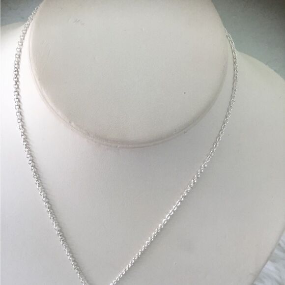 Avon new Believe Cross Necklace with earrings - Picture 11 of 16